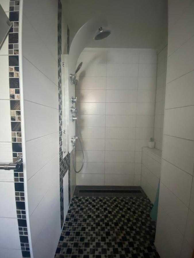 Studio-Appartement Neunburg vorm Wald Buitenkant foto